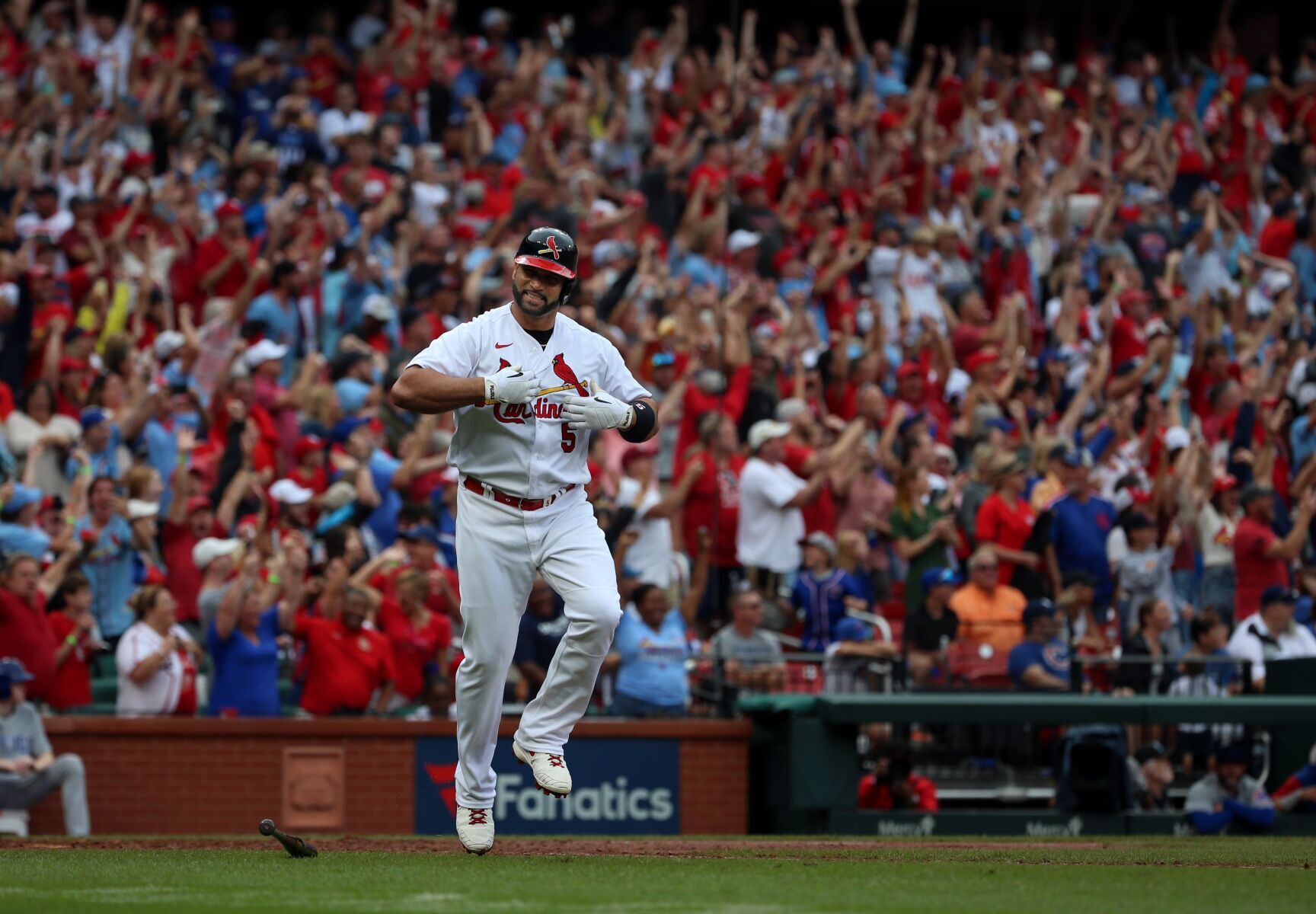 St. Louis Cardinals beat Chicago Cubs 2-0 Sunday